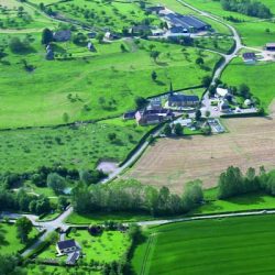 Accueil - IDEES  · Identité et différenciation de l’espace, de l’environnement et des sociétés